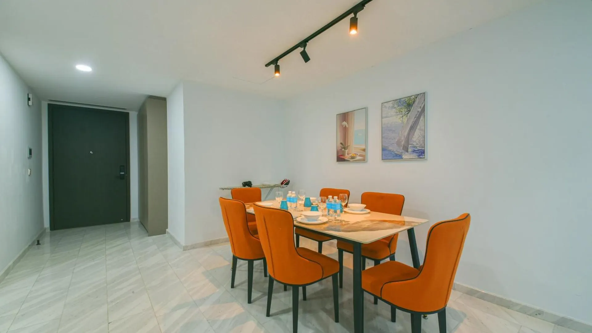 Eaton Residence Klcc Куала-Лумпур 0*,